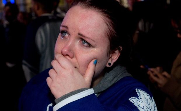 leafs-fan-crying