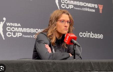WNBA News: Stephanie White, the head coach of the Indiana Fever, has officially announced two shocking departures.