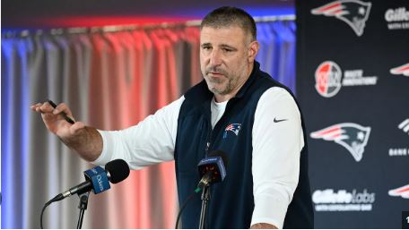 Breaking Information: Mike Vrabel, the head coach of the New England Patriots, recently declared that two of the team's most sensational players had just terminated their contracts because of...