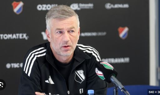 Trener Legii Warszawa, Edward Iordănescu, oficjalnie potwierdził, że lewoskrzydłowy Patryk Kun zgodził się na podpisanie długoterminowego kontraktu z klubem. To ważny krok w budowaniu stabilności zespołu na kolejne sezony.